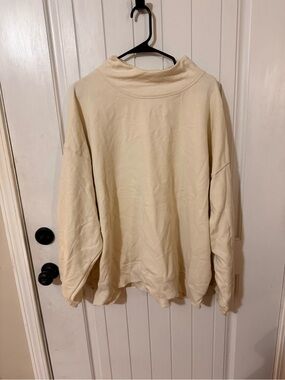 American Eagle Cream Mock Neck Sweatshirt